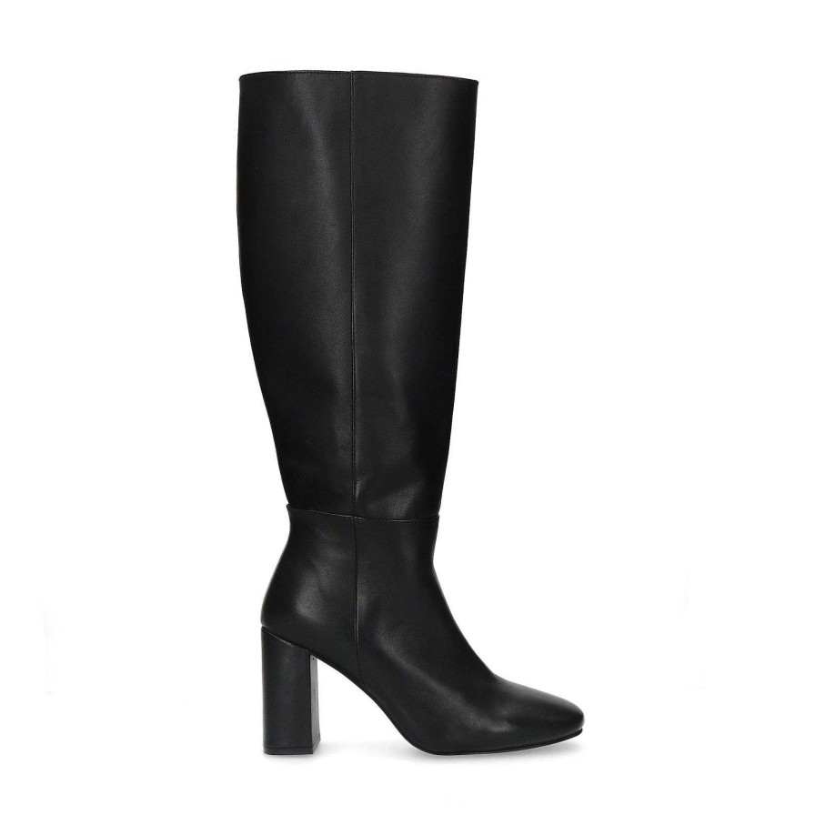 Sacha Leather Boots With Cuban Heel - Black