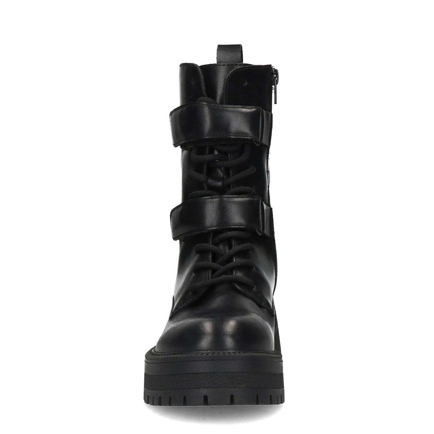 Sacha Lace-Up Leather Ankle Boots - Black