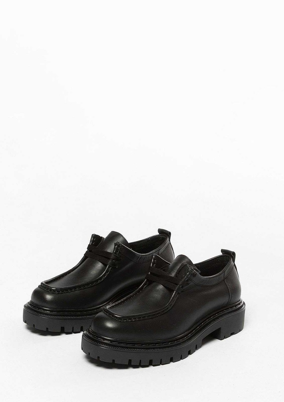 Sacha Lace-Up Leather Shoes - Black