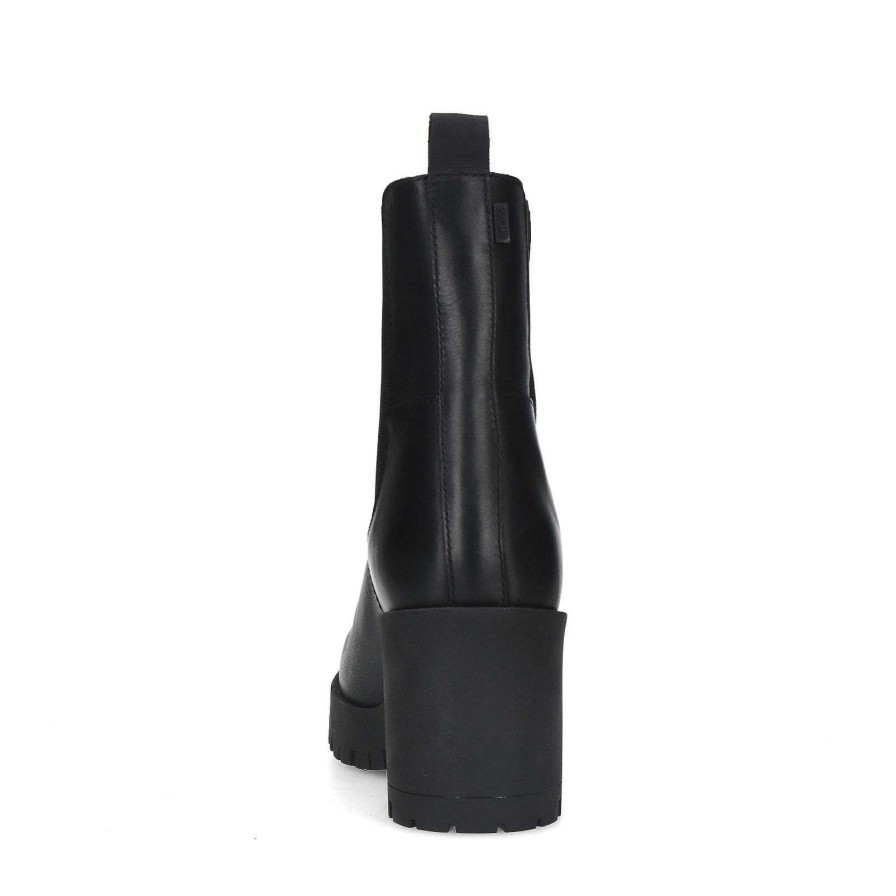 Sacha Chelsea Boots With Heel - Black