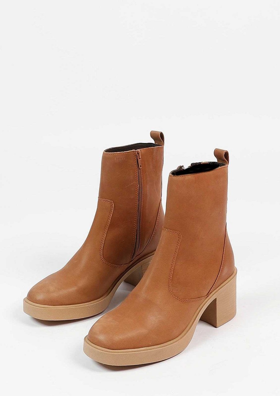 Sacha Heeled Leather Ankle Boots - Brown