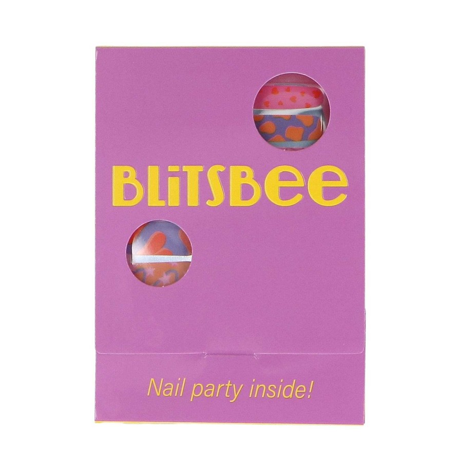 Sacha Ash X Blitsbee Nail Art