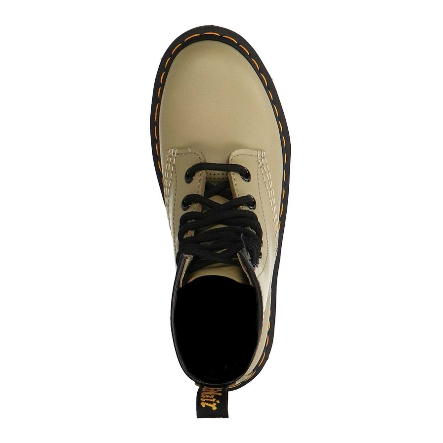 Sacha Dr. Martens 1460 Pale Olive Smooth