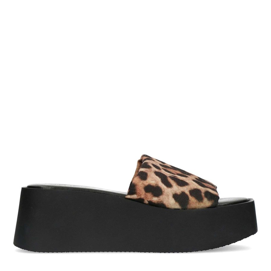 Sacha Leopard Wedge Sandals - Black